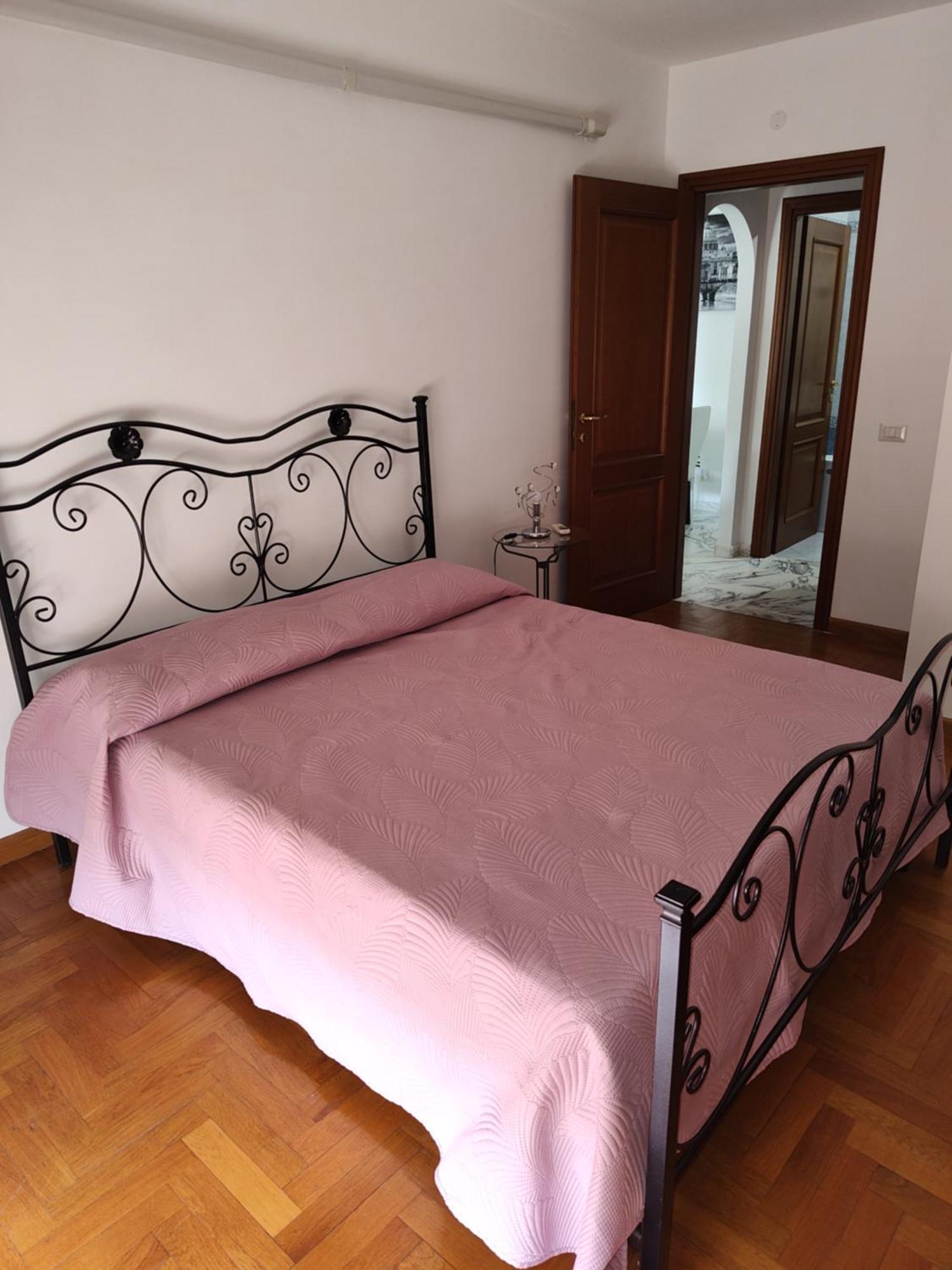 Apartment Ortensie Cinecitta Rom